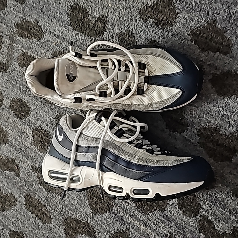 Nike Air Max 95 - Picture 2 of 7